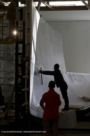 22 01 2008 - La Ciotat (FRA, 13) - Construction of cruising catamaran Nahema at H2X boatyard - Mould construction