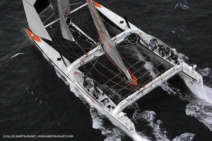 Orange II - 2004 Mediterranée Record - Start off Marseilles
