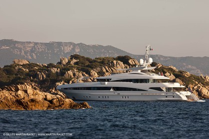 18 08 2011 - La Maddalena (ITA, Sardinia) - Motor yacht Inception