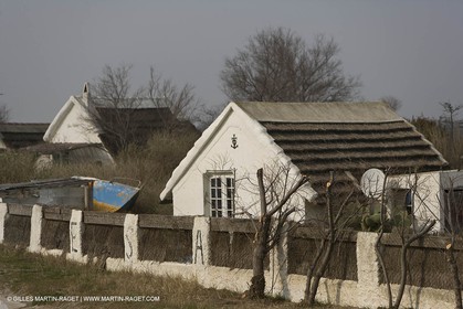 16 02 2008 - Les Saintes Maries de la mer (FRA, 13) - Cabanes de gardians