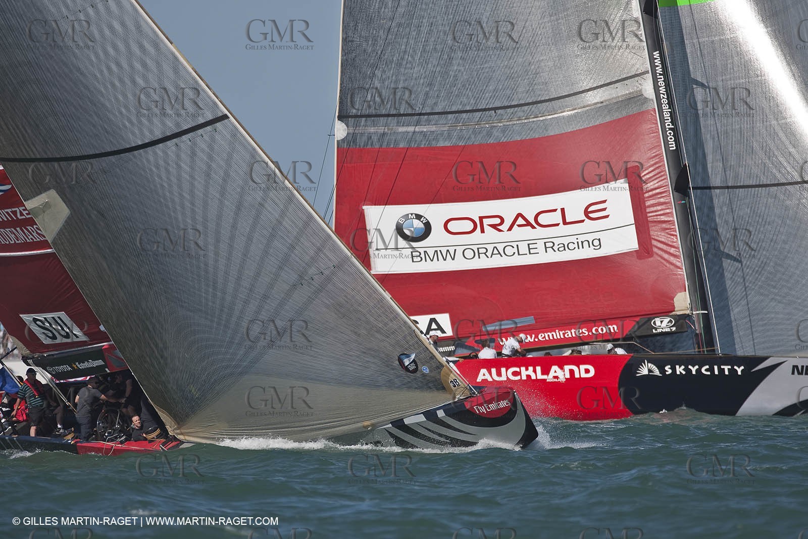 08 02 2009 - Auckland (NZL) -  Louis Vuitton Pacific Series -  Racing Day 9 - Round Robin 2 - BMW ORACLE Racing Vs Alinghi