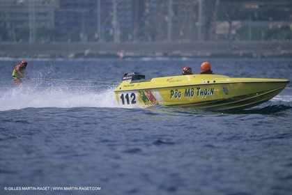Speed water skiing