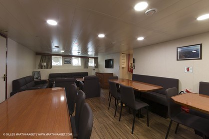 Al Azizi oficial launchat the Mucem museum - H2X boatyard - Oceanographic research ship - Marseille (FRA,13) - 27 05 2014