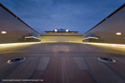 29 09 2007 - St Jean Cap Ferrat - Wally Yachts - Wally Power 70 - Lau Lau