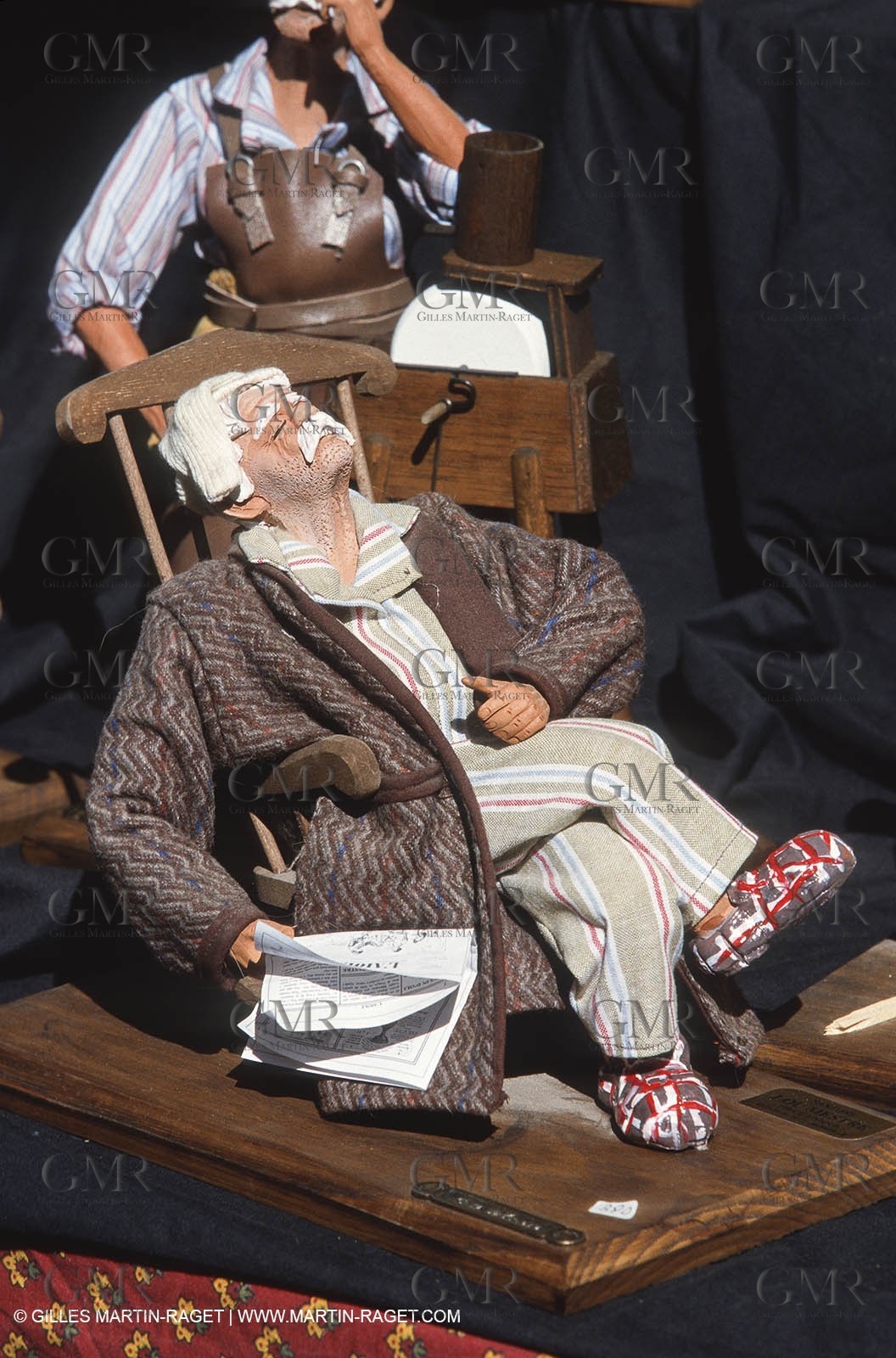 Baux de Provence, Cribs making