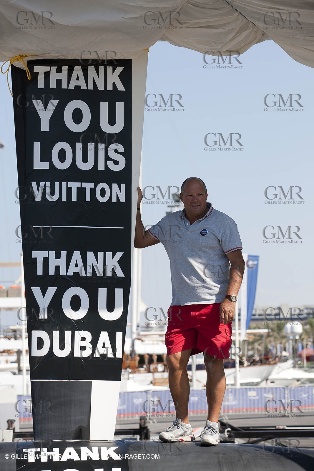 21 11 2010 - Dubai (UAE) - Dubai Louis Vuitton Trophy -  Round 2 - BMW ORACLE Racingg Vs Emirates Team New Zealand