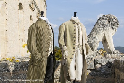 31 10 2013 - Ansouis (FRA,84) - Ansouis castle - Costumes of the exhibit Men costumes