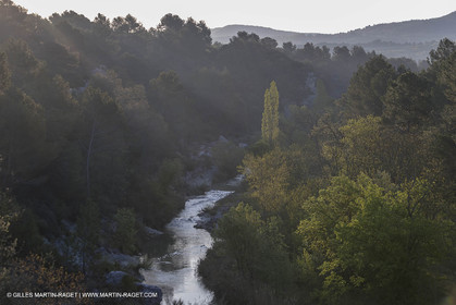 21 04 2018, Bonnieux (FRA,84), Pont Julien et environs