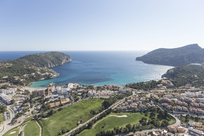 08 04 2015, Andraitx (Isla de Mallorca, Islas Baleares, ESP), Chantier Fountaine-Pajot, Motor Yacht 37
