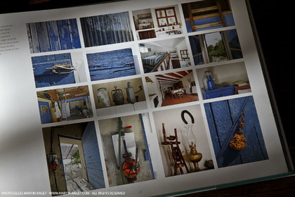 09 11 2010 - Marseille (FRA,13) - Photos du livre Calanques, si proches, si lointaines, Ed. Cres, Texte Juliette Lembot, Photos Gilles Martin-Raget