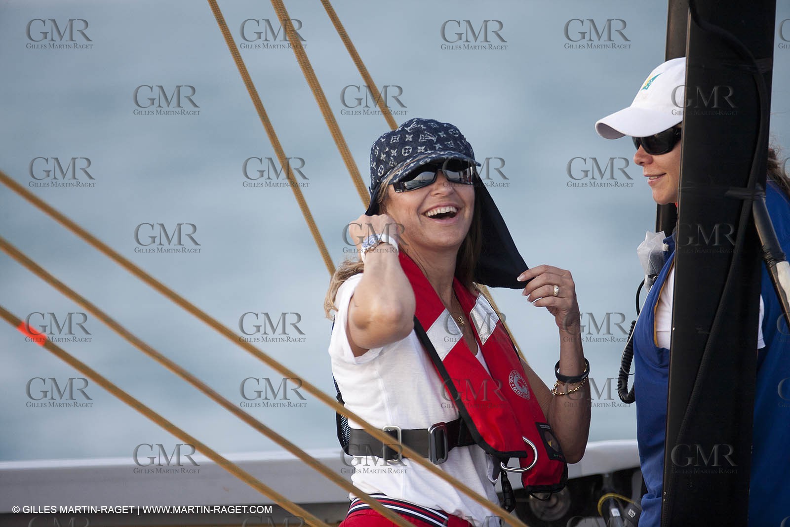 21 11 2010 - Dubai (UAE) - Dubai Louis Vuitton Trophy -  Round 2 - BMW ORACLE Racing