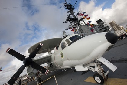 21 02 2010 - Valencia (ESP) - 33rd America's Cup - BMW ORACLE Racing - USA Victory Tour - Day 3 - Cup in San Diego