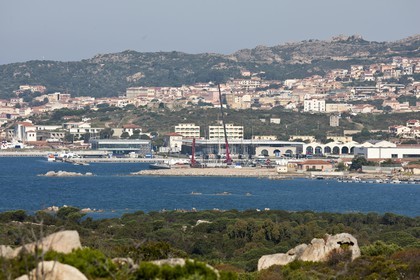 19 05 2010 - La Maddalena (ITA, Sardinia) Louis Vuitton Trophy - BMW ORACLE Racing - Arsenale Marina