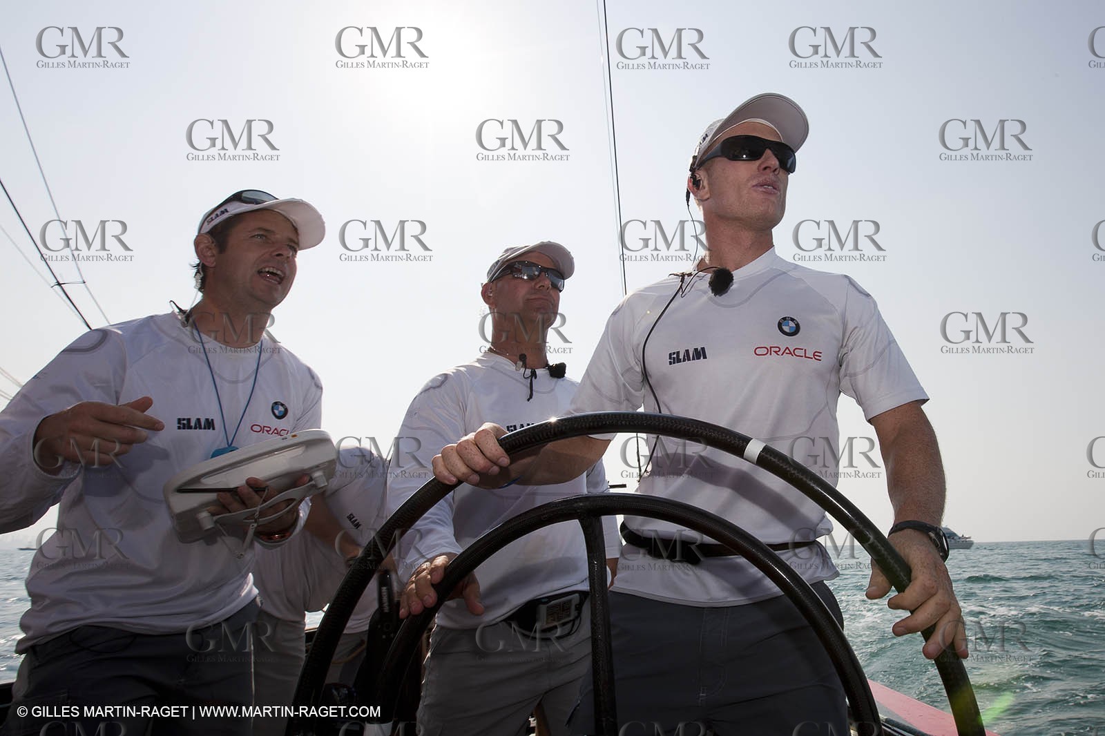14 11 2010 - Dubai (UAE) - Dubai Louis Vuitton Trophy -  BMW ORACLE Racing - Training - Onboard Vs All 4 one