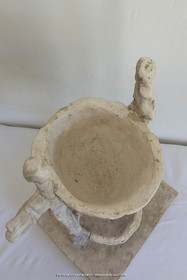 12 07 2020, St Rémy de Provence (FRA, 13) Oeuvre Germaine Richier, Fonts Baptismaux, moyen, 1957, plâtre original, Collection particulière