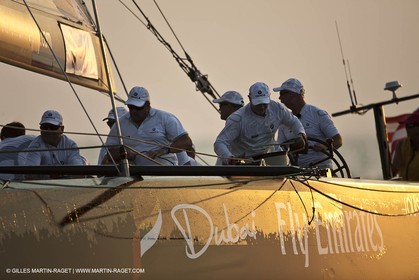 21 11 2010 - Dubai (UAE) - Dubai Louis Vuitton Trophy - Round 2 -  BMW ORACLE Racing
