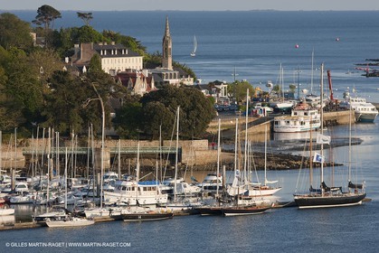 19 05 2010- Benodet - (FRA,56)  -  les Pen Duick dans l'Odet