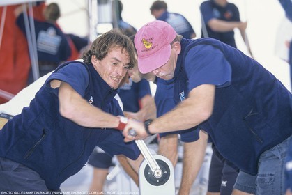America's Cup 2000, Auckland (NZL), Le Défi, 6ème Sens