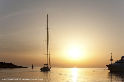 17 06 09 Porto Cervo (ITA, Sardinia) - Wally yachts - Indio 101