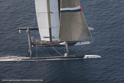 20 11 2009 - San Diego (USA, CA) - 33rd America's Cup - BMW ORACLE Racing - Wing trials, Day 7