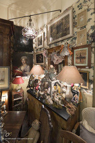 27 01 2018; L'isle sur Sorgue (FRA; 84); Les antiquaires; Crèche et santons de Jean-Jacques Bourgeois