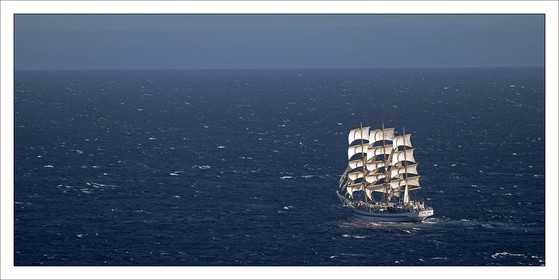 30 09 2013 - Toulon (FRA,83) - Toulon Voiles de Légende - Start towards La Spezia - MIR