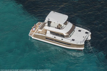 08 04 2015, Andraitx (Isla de Mallorca, Islas Baleares, ESP), Chantier Fountaine-Pajot, Motor Yacht 37