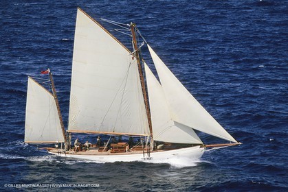 Costa Smeralda (Italia, Sardinia) - Classic yachts in La Maddalena archipelago