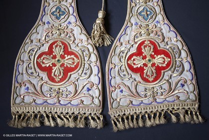 04 02 2013 - Marseille(FRA,13), Notre Dame de la Garde, Vêtements liturgiques