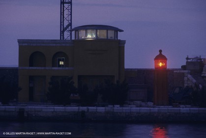 Phres, balises, semaphores, lighthouses, semaphoruses,