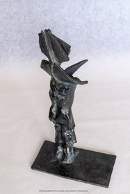 08 01 2023, Marseille (FRA), Oeuvre de Germaine Richier, Guerrier n° 3 1953, Bronze patiné foncé, Epreuve d'exposition, Fondeur : L.Thinot, Paris, 31 x 16 x 11 cm, Collection particulière