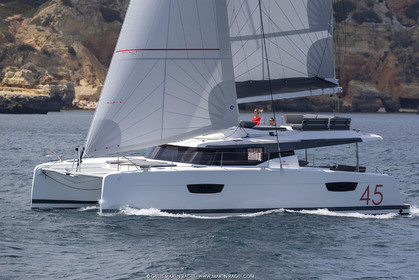 08 07 2019, Lagos (Portugal), Chantier Fountaine-Pajot, Fountaine-Pajot 45