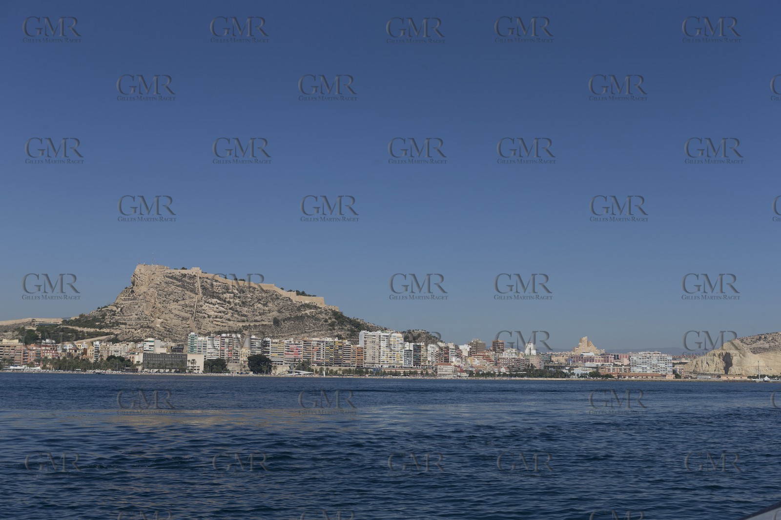 08 10 2014, Alicante (ESP), Volvo Ocean Race 2014-15, Team Alvimedica