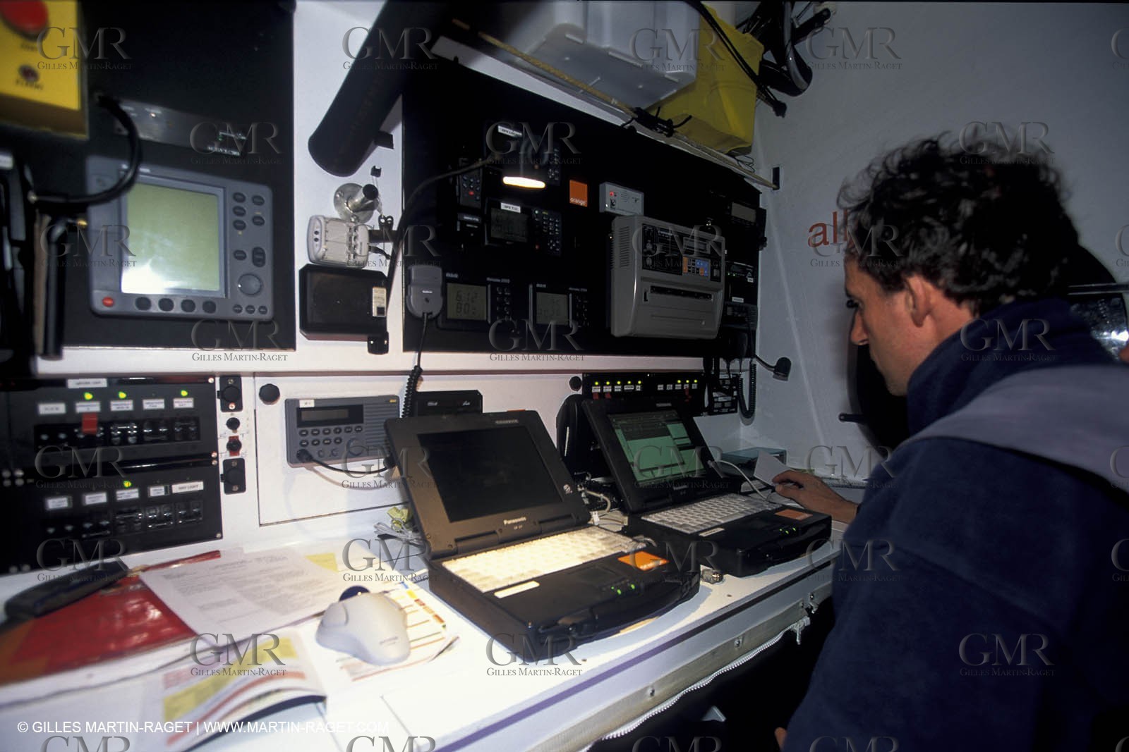 Electronics - Navstation