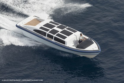 21 09 2014 - Cannes (FRA,83), Motor yacht TV