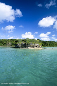 Destinations - South Pacific Ocean - New Caledonia - Pines Island