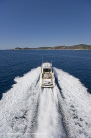 06 09 2007 - Saint Tropez (FRA, 83) - Superyachts - Motoryachts - Mangusta 92 Triple Fun in Saint Tropez - Mooring at Club 55 at Pampelonne Beach