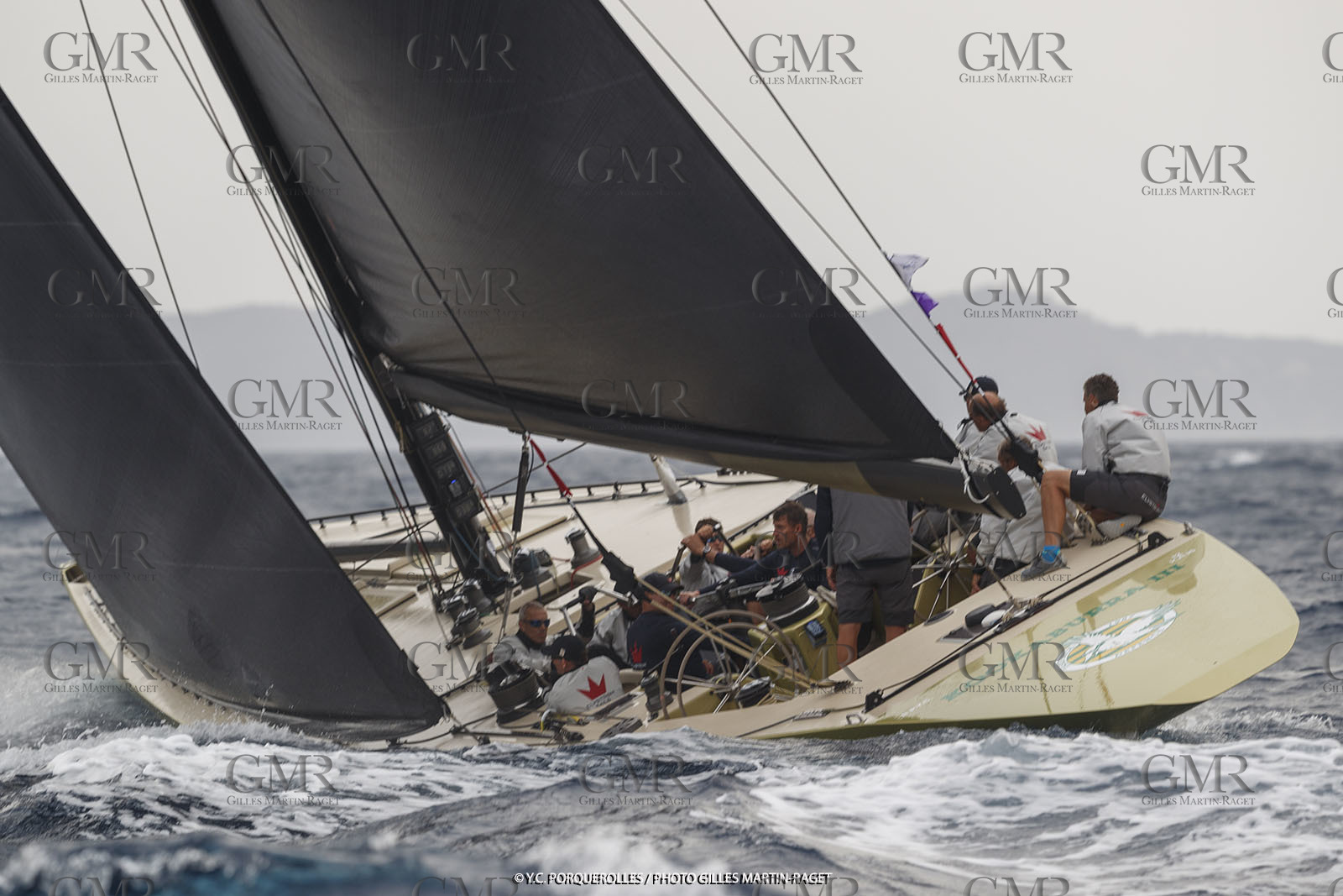 19 06 2024, Porquerolles Island (FRA), Championnat du monde des 12 m JI 2024, Race Day 1