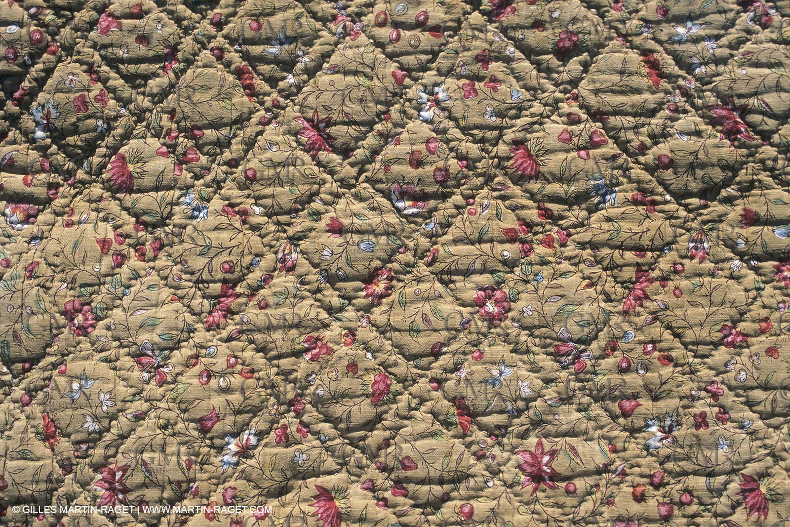 France, Provence, Traditions, Boutis et piqués, traditional cloths from Provence