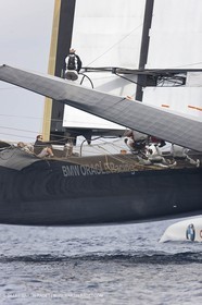 11 11 2009 - San Diego (USA, CA) - 33rd America's Cup - BMW ORACLE Racing - Wing Trials, Day 2