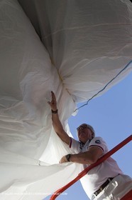27 11 2010 - Dubai (UAE) - Dubai Louis Vuitton Trophy - Final -  BMW ORACLE Racing Vs Emirates Team New Zealand