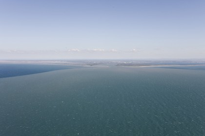 114 04 2008 - Littoral aux environs du golfe de Fos et de l'embouchure du Rhône (FRA,13)