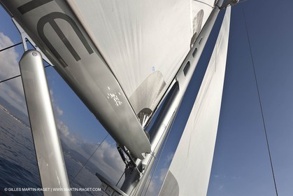 25 02 2011 - La Ciotat (FRA,13) - Super Yachts - Chantier H2X - Cartouche