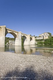 28 04 2009 - Ste Anastasie (FRA, 30) - Atlas Nîmes Métropole - campagne 2009 - Pont Saint Nicolas