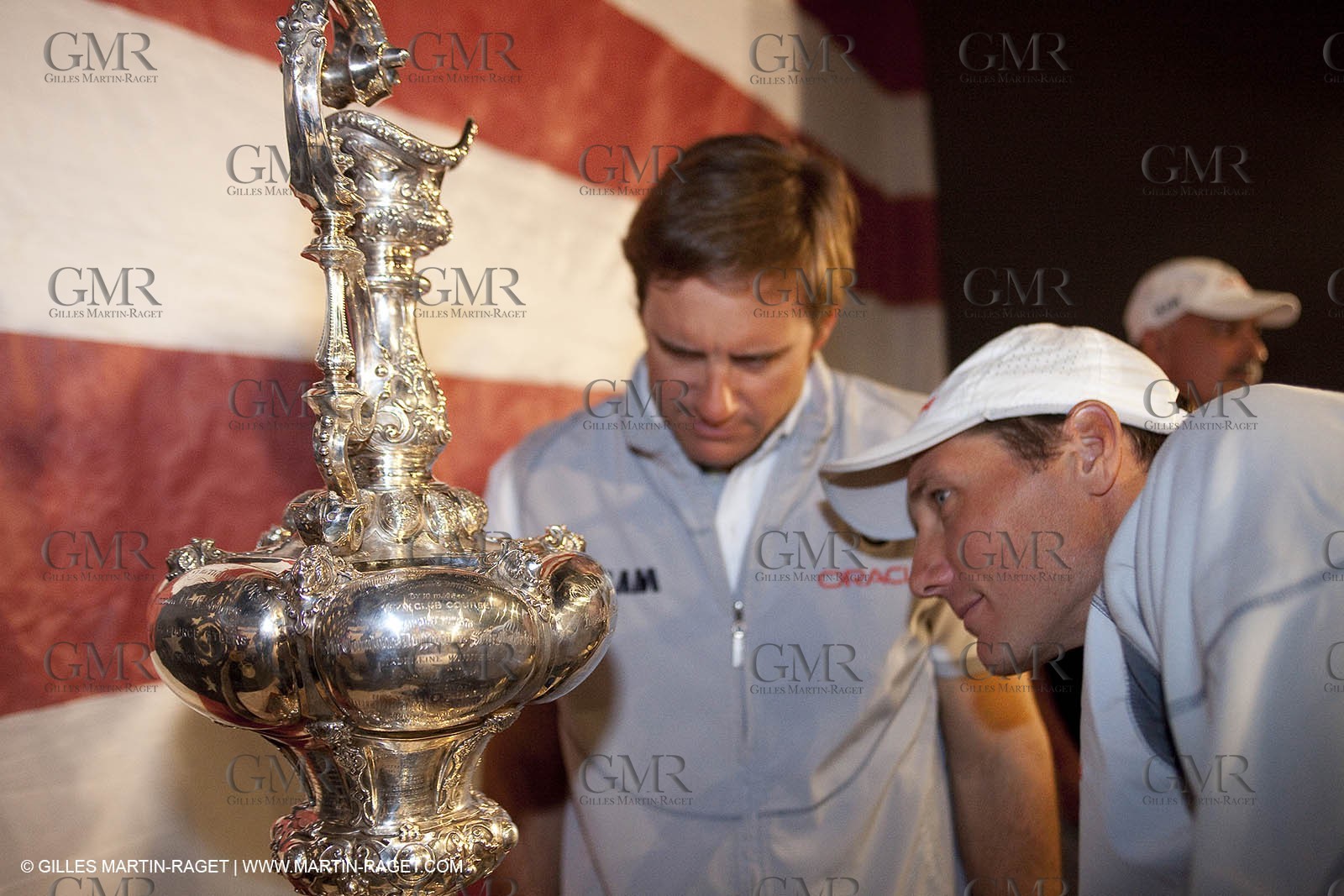 11 02 2010 - Valencia (ESP) - 33rd America's Cup - BMW ORACLE Racing - Day off 2