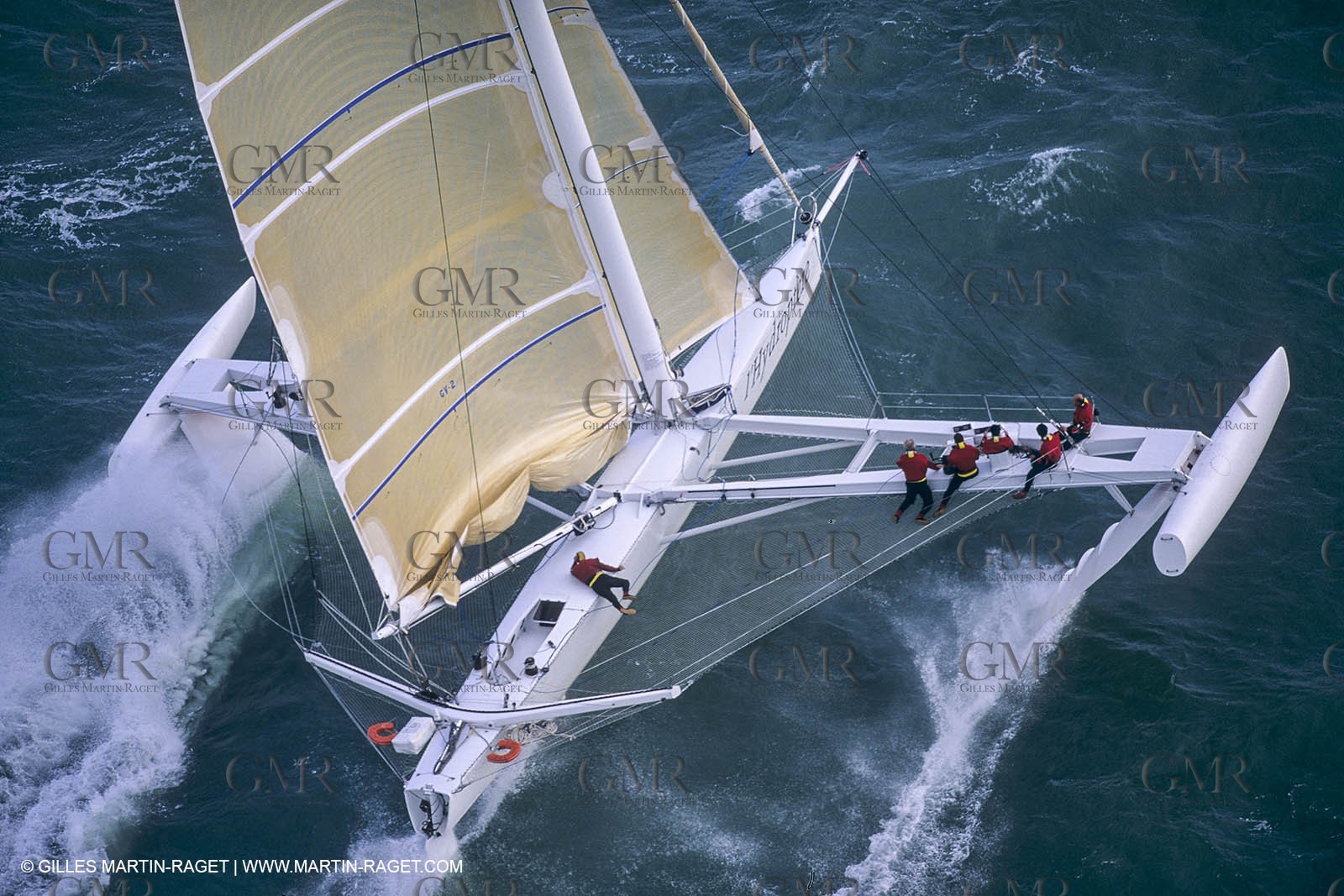 Sailing, Overall speed record attempt, L'Hydroptère