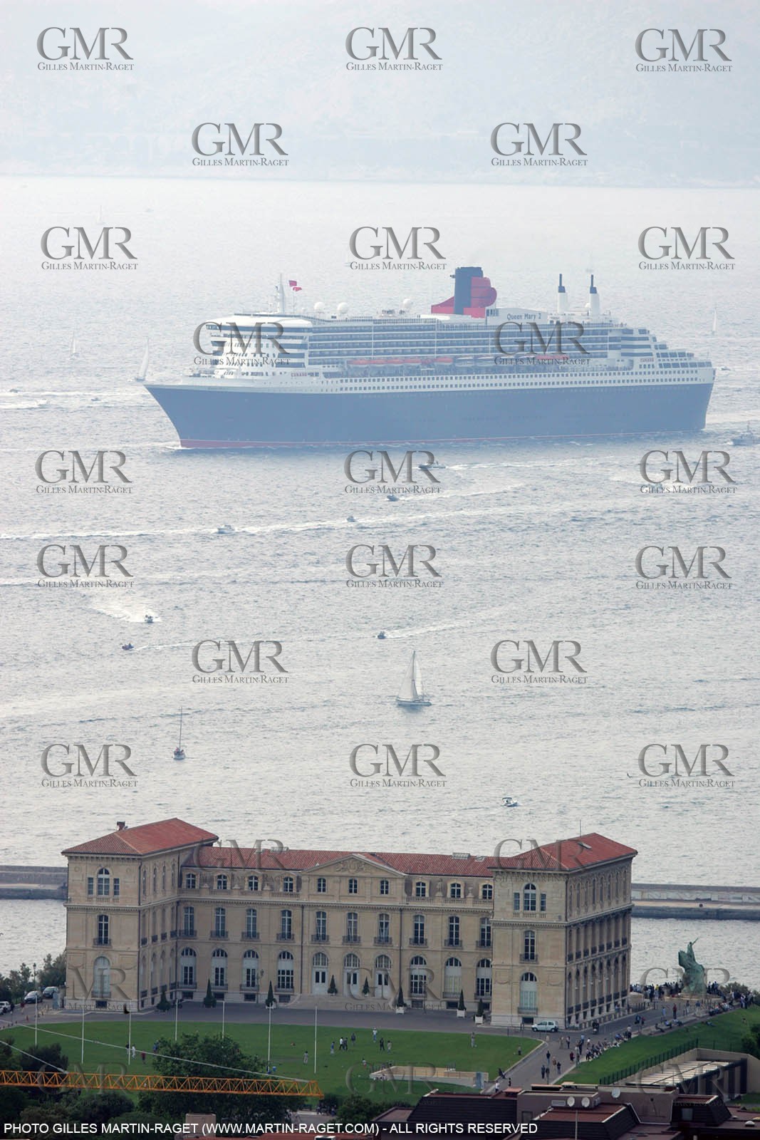 Marseille - Cruising ships - Queen Mary II