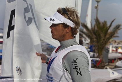 26-04-10 - Hyeres (FRA,83) - SOF 2010 - Tom BURTON