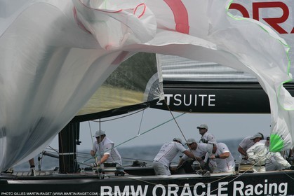 16 05 2007-Valencia (Spain)- 32nd America's Cup - Louis Vuitton Cup - Semi-final - Day 3 - BMW ORACLE racing