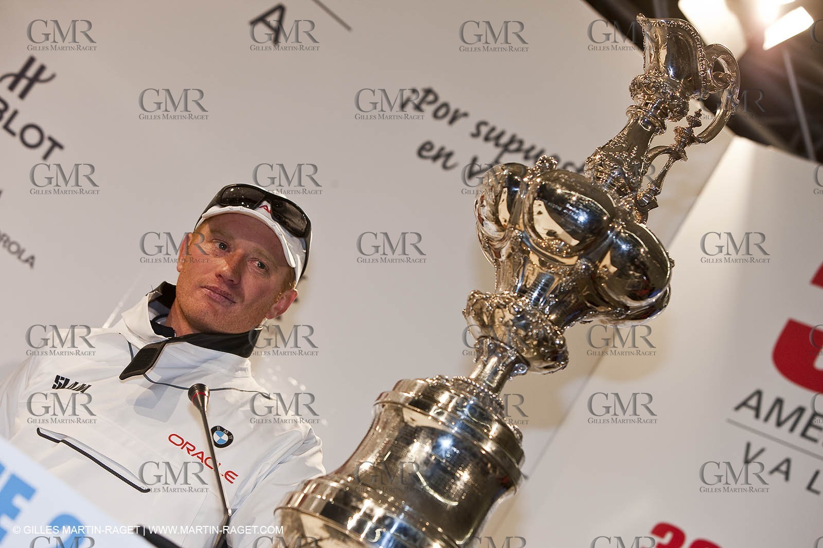 14 02 2010 - Valencia (ESP) - 33rd America's Cup - BMW ORACLE Racing - Race 2